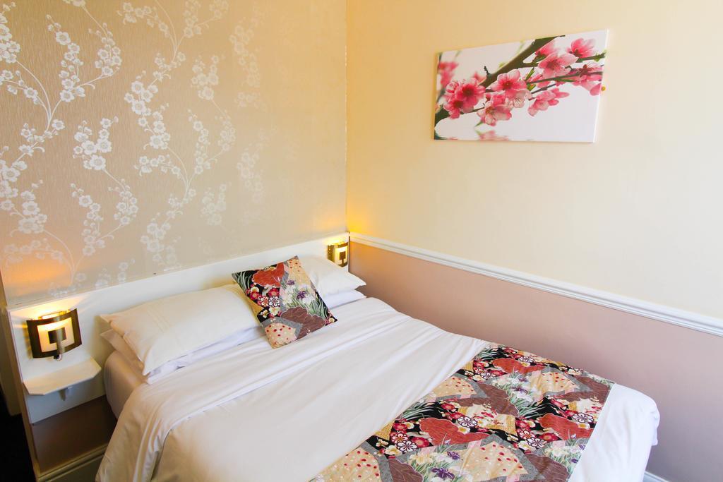 The Scarborough Travel And Holiday Lodge Exterior photo